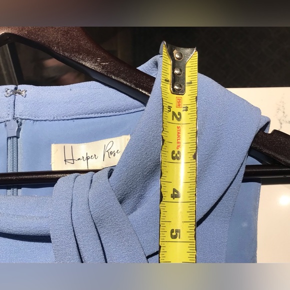 Dress - Picture 8 of 8